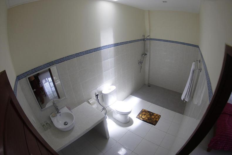 Purnama Guesthouse - 1