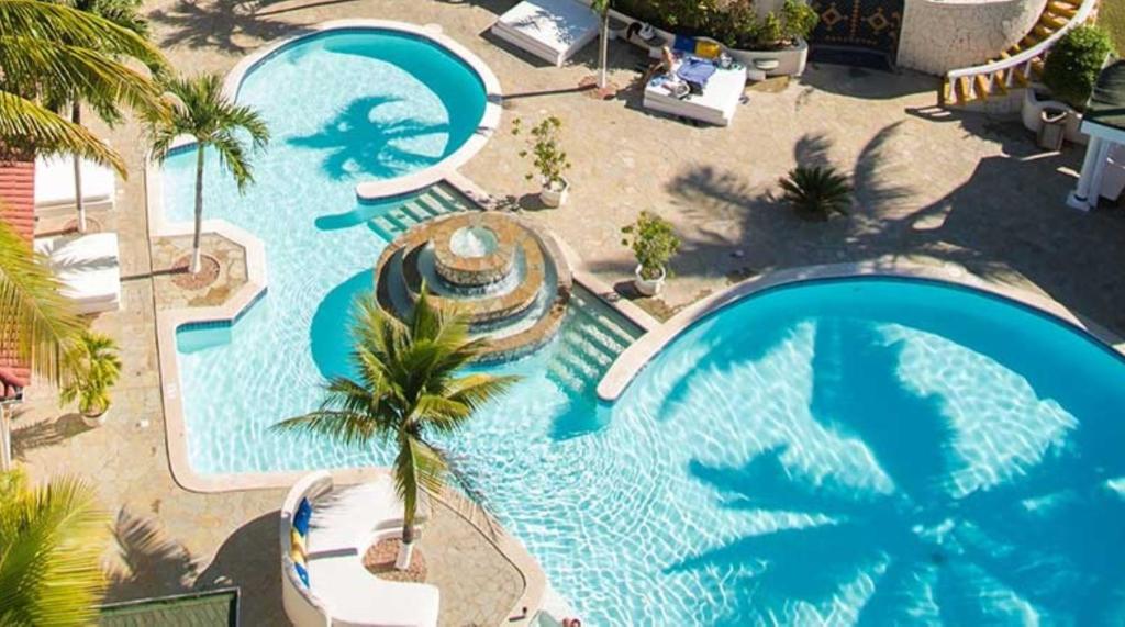 Bazén v ubytování Lifestyle Crown Residence Suites nebo v jeho okolí
