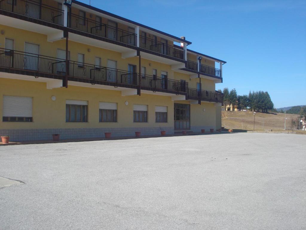 Budova, v ktorej sa hotel nachádza