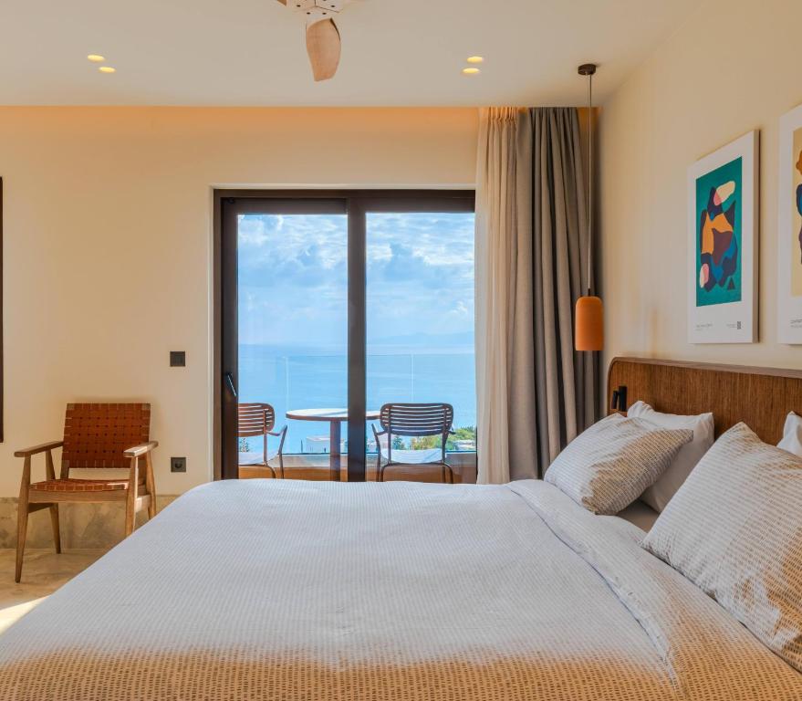 Elounda Ilion Hotel Bungalows - 
