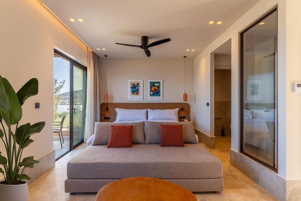 Elounda Ilion Hotel Bungalows - 