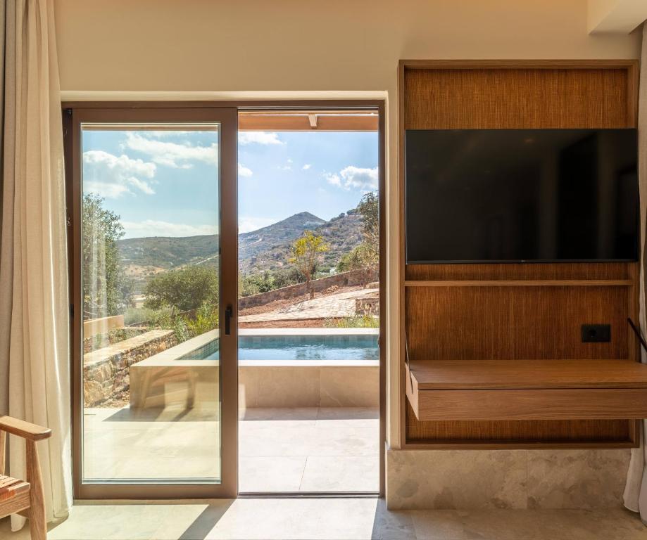 Elounda Ilion Hotel Bungalows - 