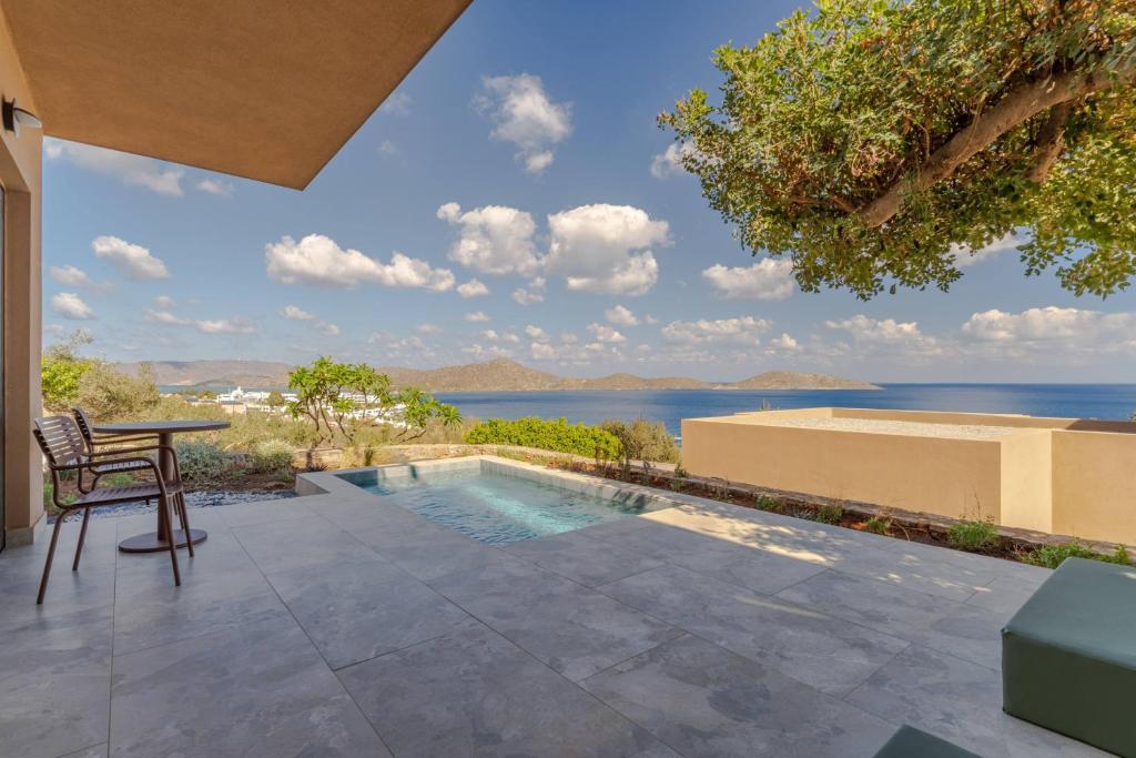 Elounda Ilion Hotel Bungalows - 