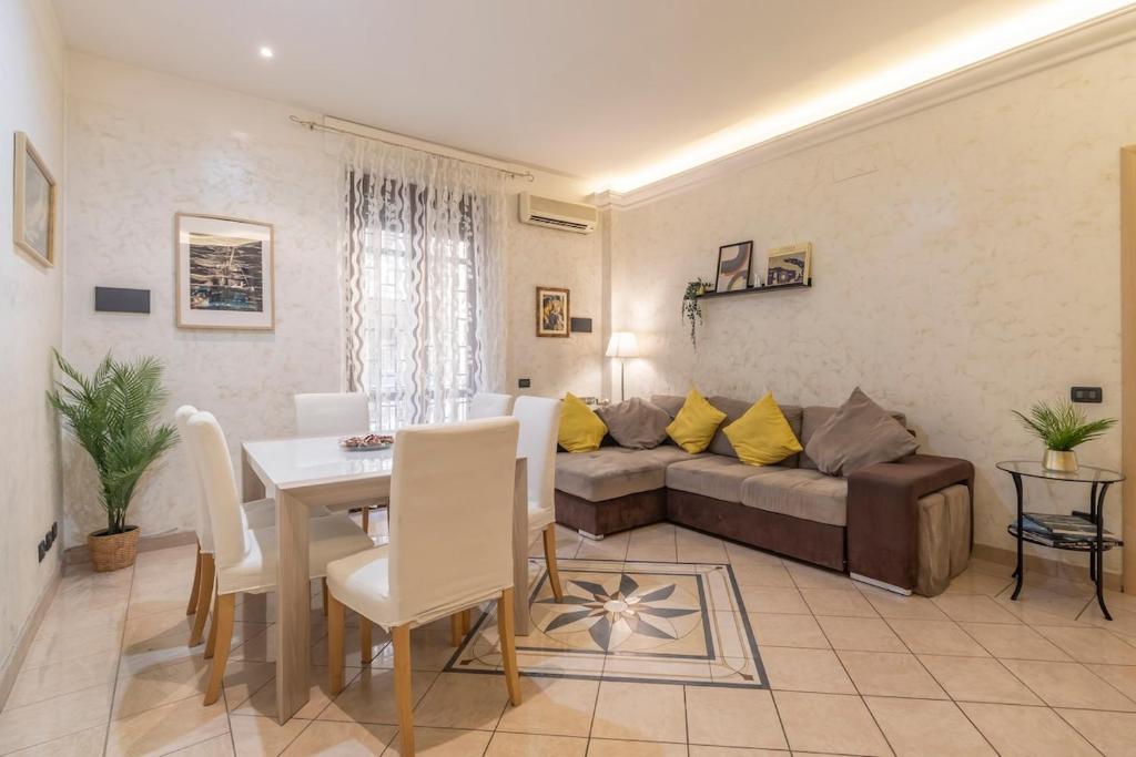 AureaLiving - Re di Roma Two-Bedroom Apartment