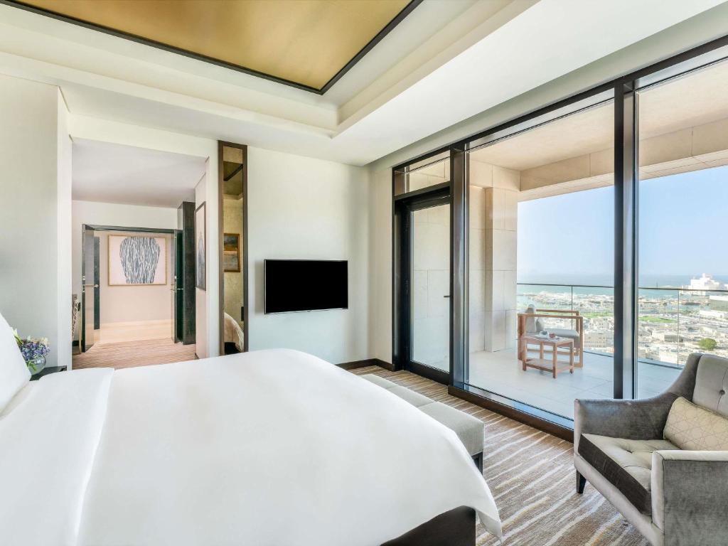 فضای داخلی Alwadi Hotel Doha - MGallery Collection در دوحه - تصویر ۳
