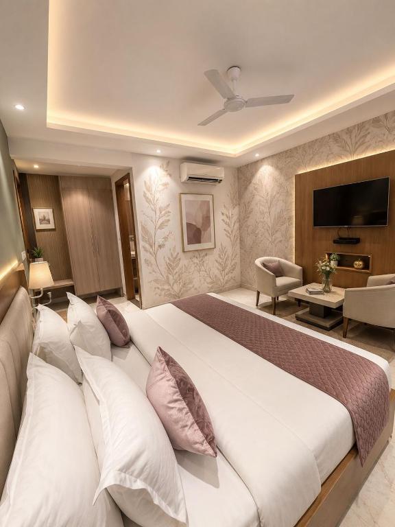 امکانات Premium Hotel Skye Suites Terminal- 3 Delhi IGI Airport With- Free Airport Pickup - تصویر ۴