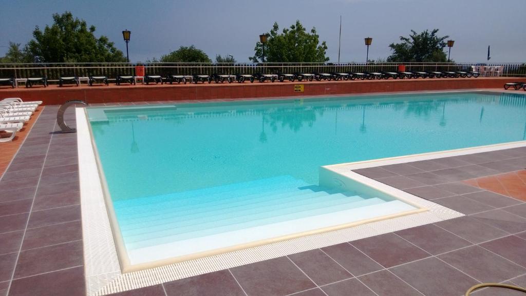 Piscina di Camping Ali Baba o nelle vicinanze