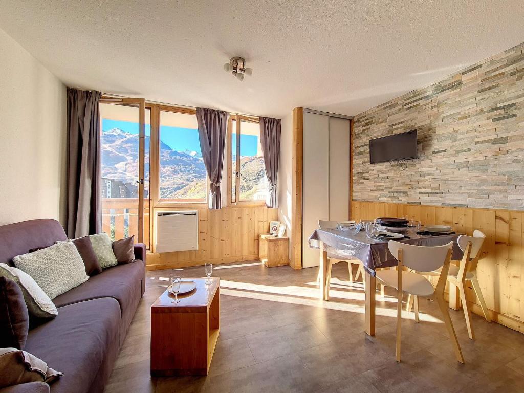 Résidence Ski Soleil - Appartement rénové · Départ ski aux pieds · Balcon MAE-1254