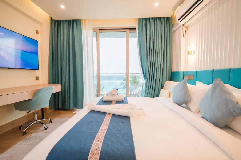 Six Palms Beach Hotel at Hulhumale - View 1