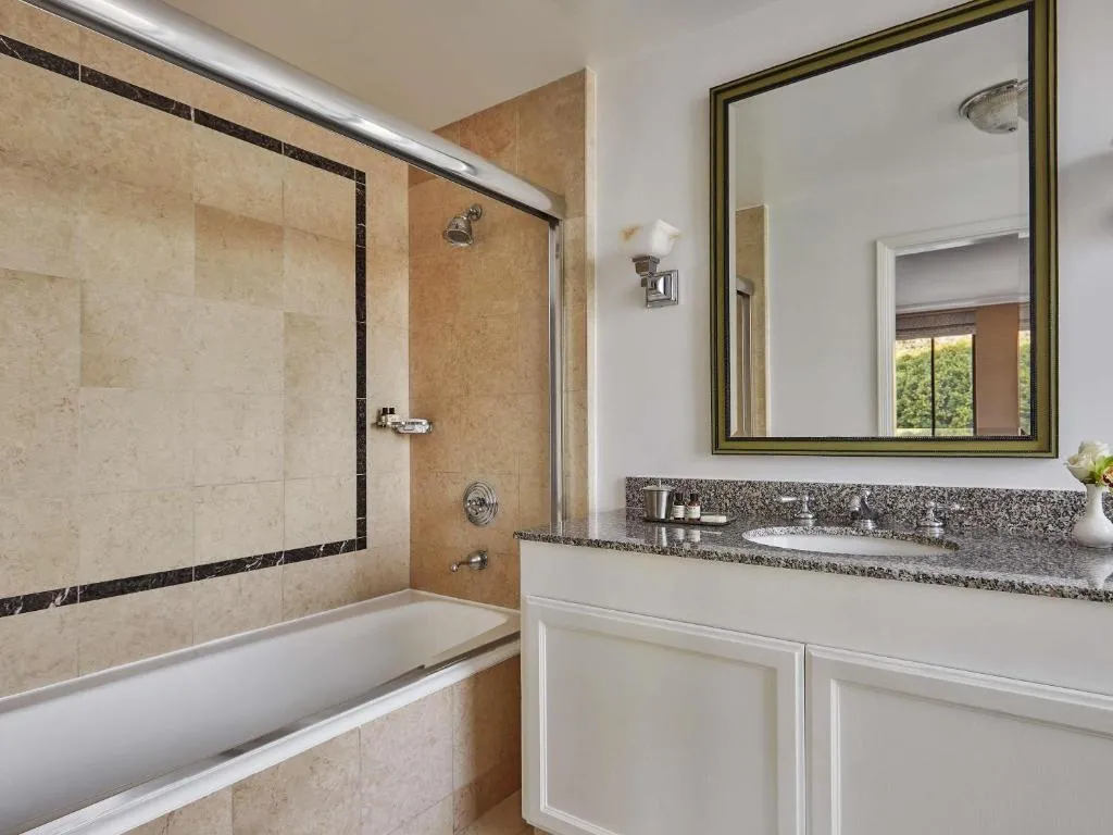 Palisade Grand Suite with Two Double Beds