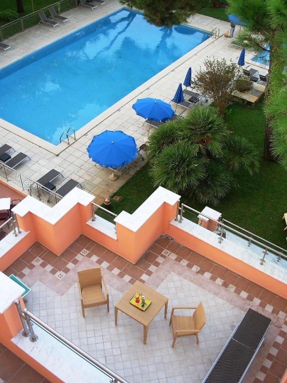 Versilia Palace Hotel - Triple Room With Terrace And Sea View