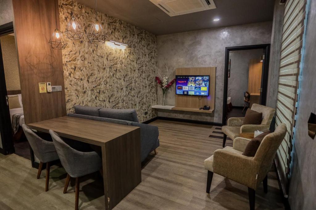 2-Bedroom Executive Suite Living Area