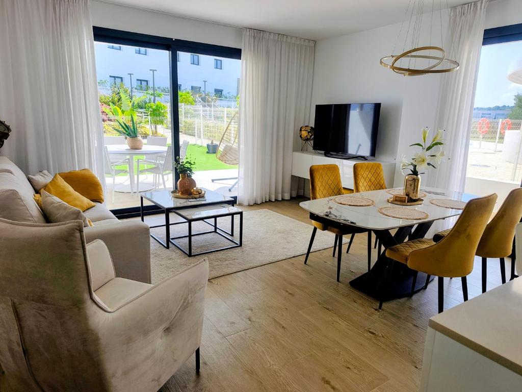 Estepona West Luxury Apartment
