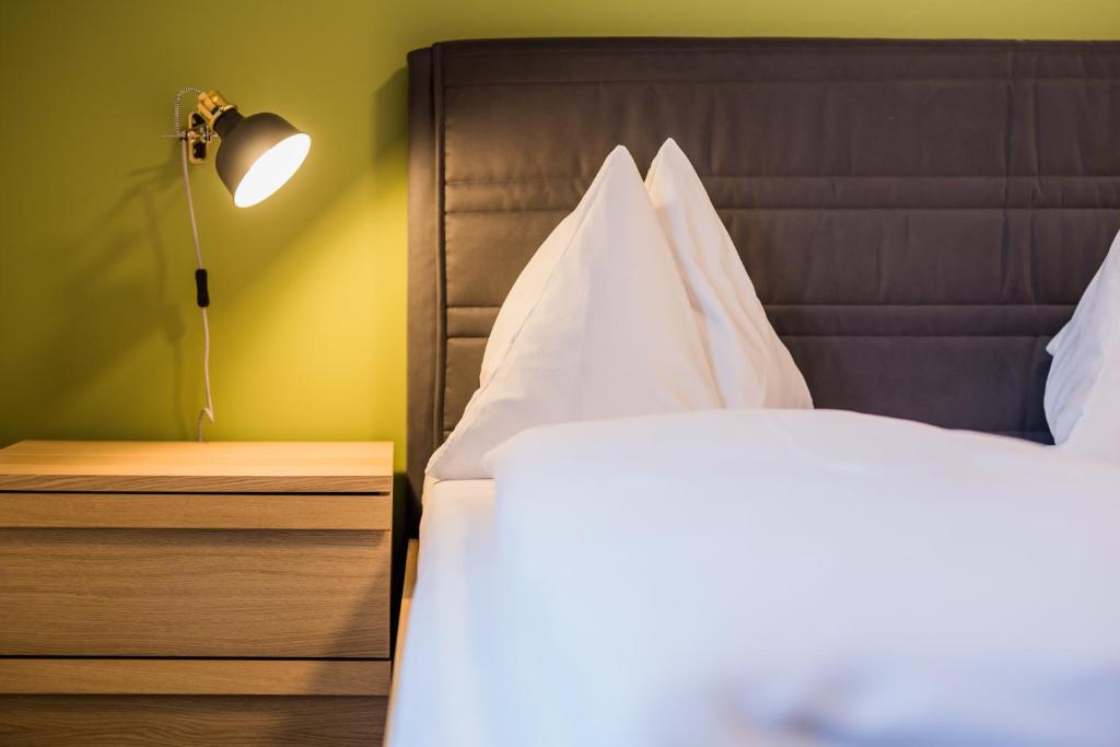 Letto o letti in una camera di Hotel Obermayr