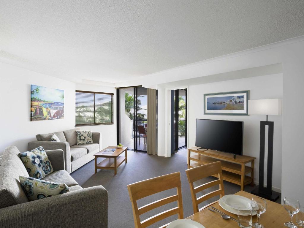Sustainability certification BreakFree Grand Pacific - One-Bedroom Suite With Garden View - Lock Off