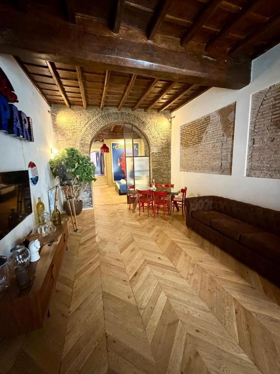 Secret Garden Scala Trastevere Mimi& Coco Home
