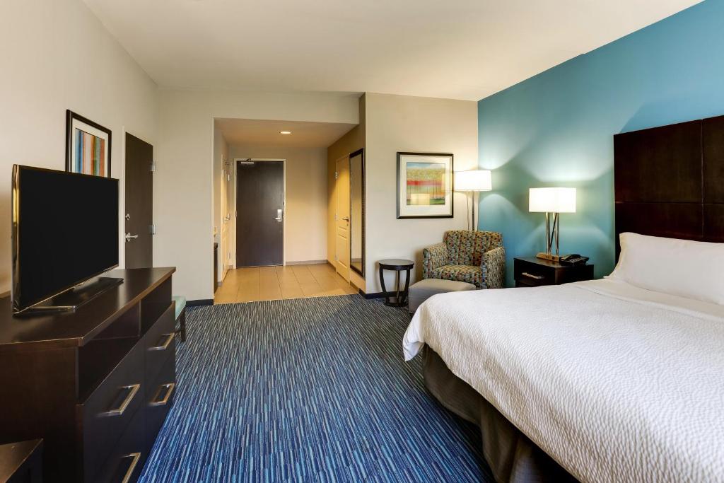 Holiday Inn Indianapolis Airport, an IHG Hotel - 