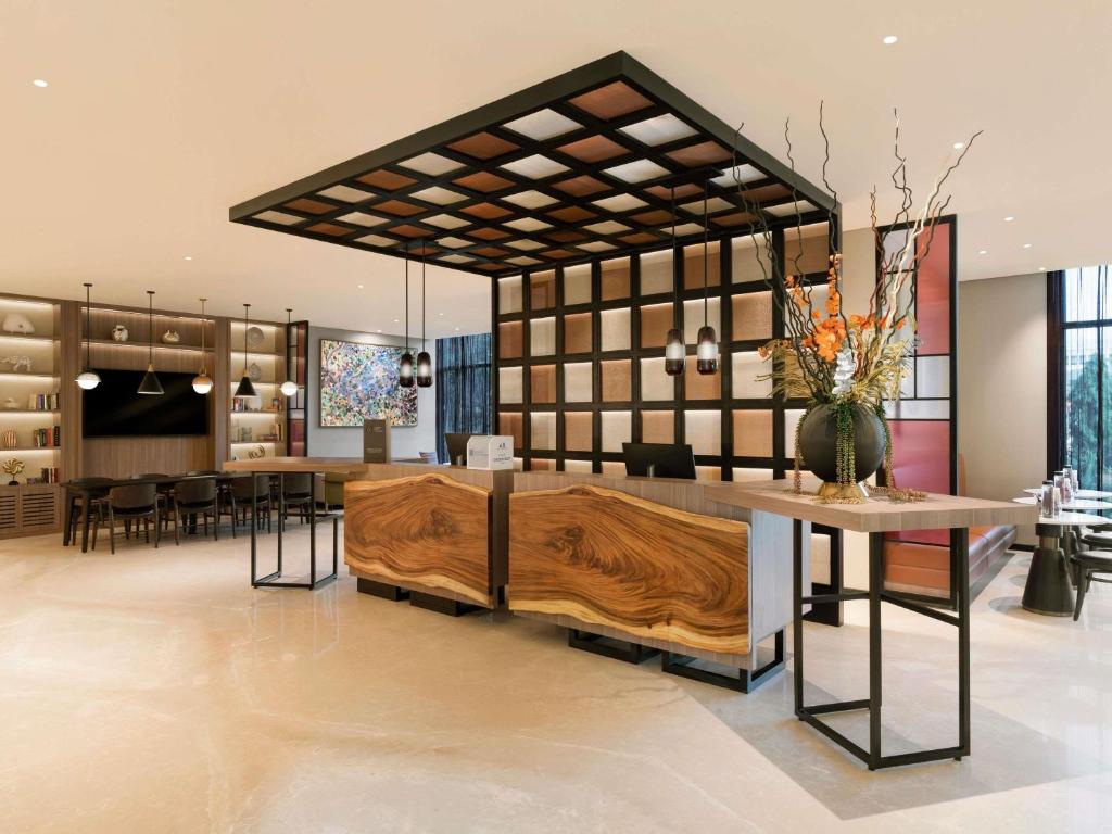 لابی و فضای عمومی ibis Mumbai BKC - تصویر ۵