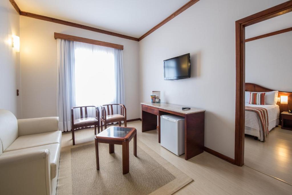  Hotel Carlton Plaza
