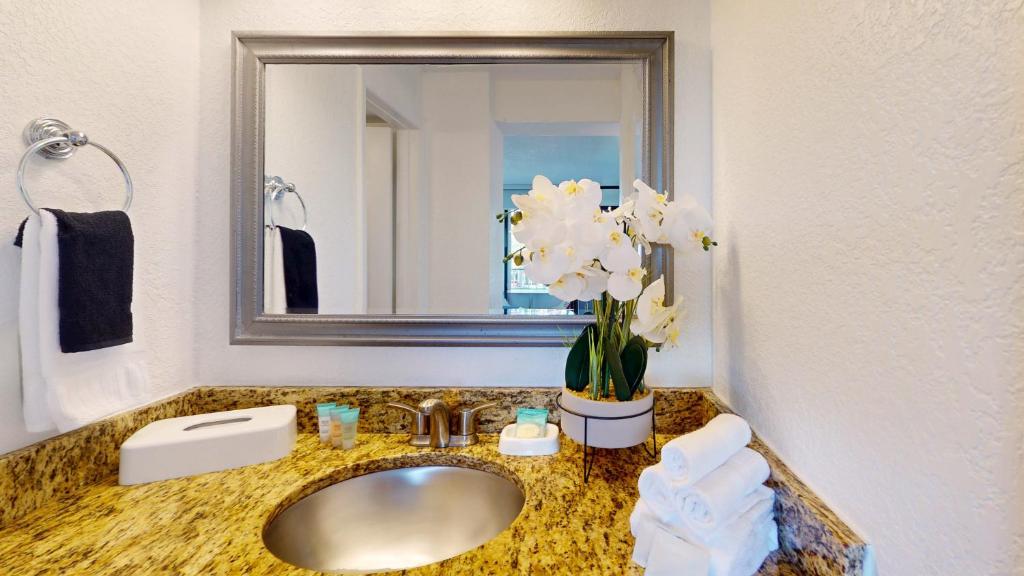 Park Royal Orlando - 