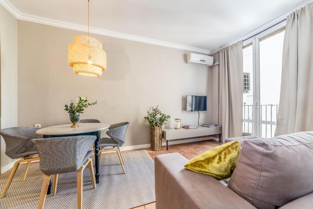 Palacio de Rojas - 1 BEDROOM BUGDET APARTAMENT ( 4 PAX) 2, 4, 6
