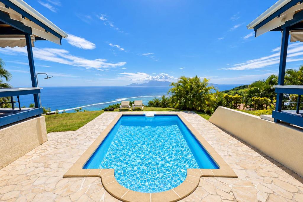 Villa Tiare Punaauia Piscine Vue panoramique Moorea 4 chambres - hébergement à Tahiti