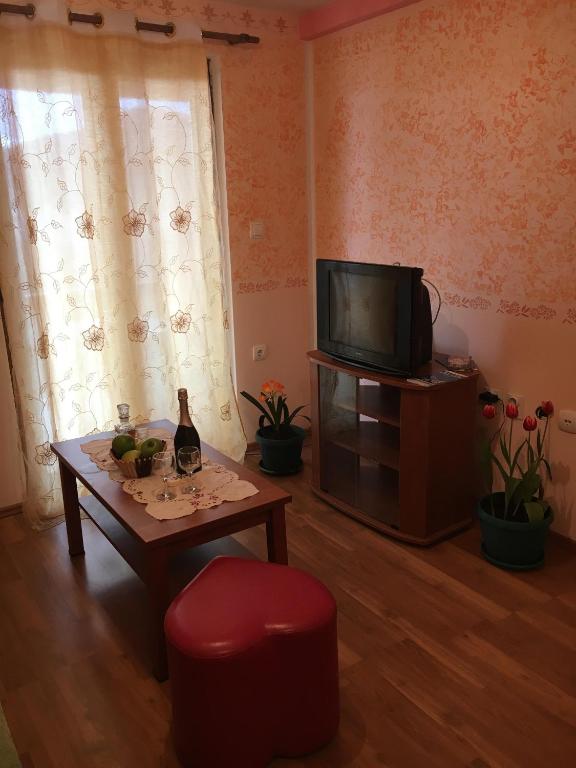 Sunny Villa Apartments - Studio Avec Balcon