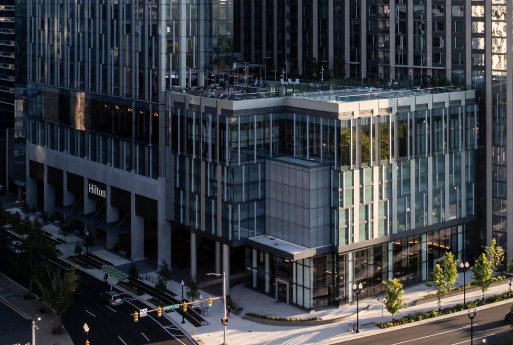 Hilton Arlington Rosslyn The Key - Housity