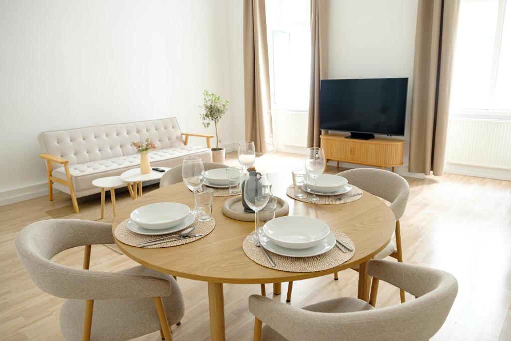 AUTHENTiC APARTMENT NEAR NASCHMARKT