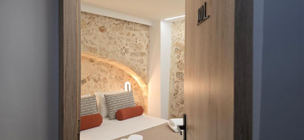 Lustro boutique stay