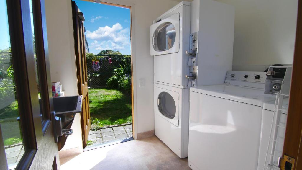 Country Glen Lodge - Resim 16