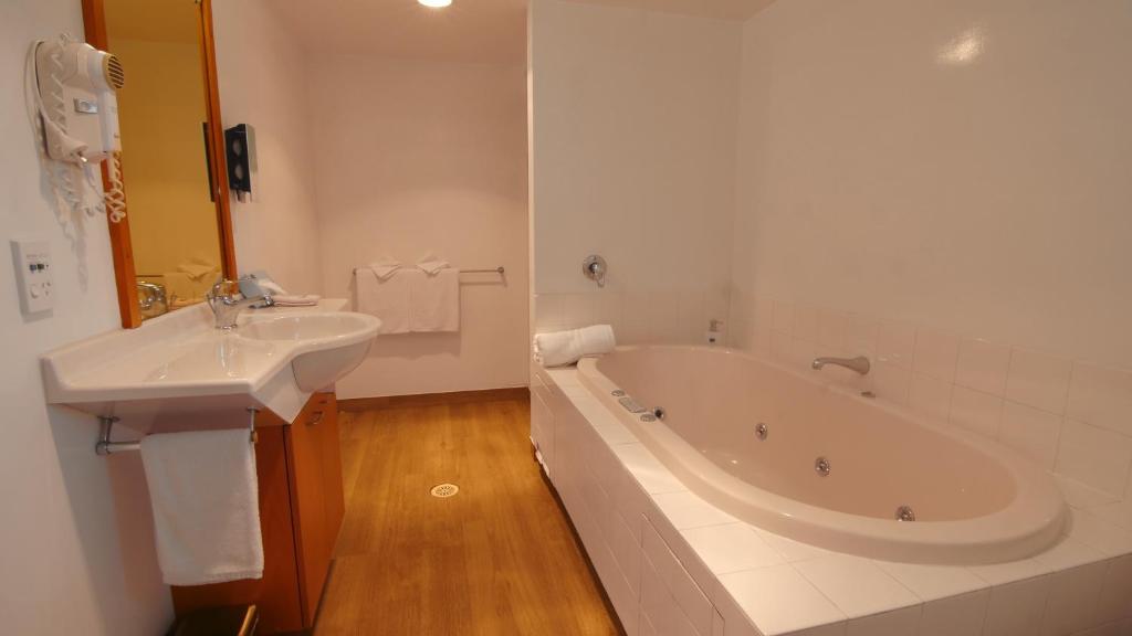 Country Glen Lodge - Resim 37