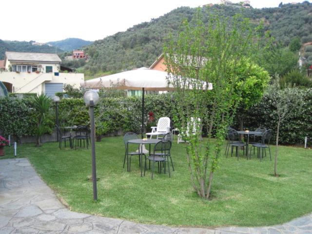 Nespecifikovaný výhled na hory nebo výhled na hory při pohledu z bed and breakfast