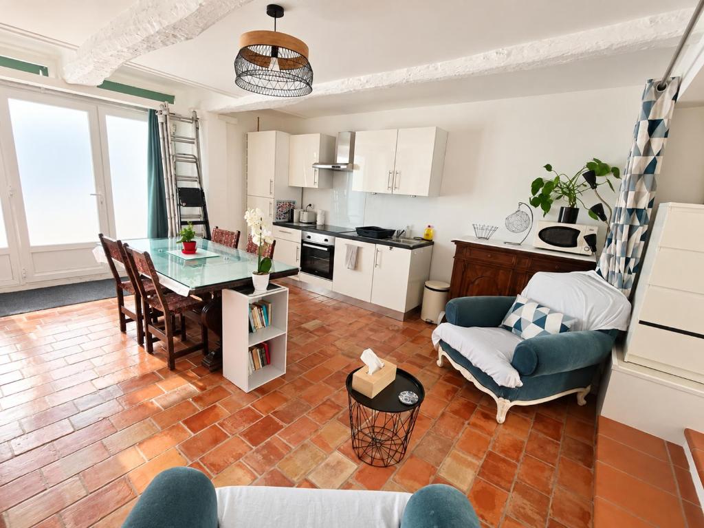 Bel appartement avec patio en coeur de ville