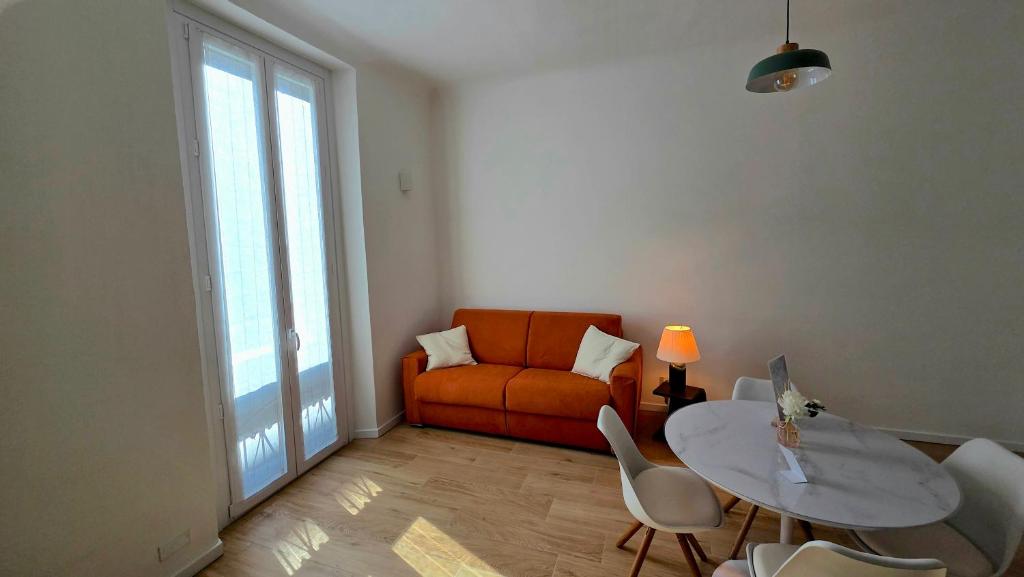 Stay Navigli - Checkin 9-00 - Checkout 19-00