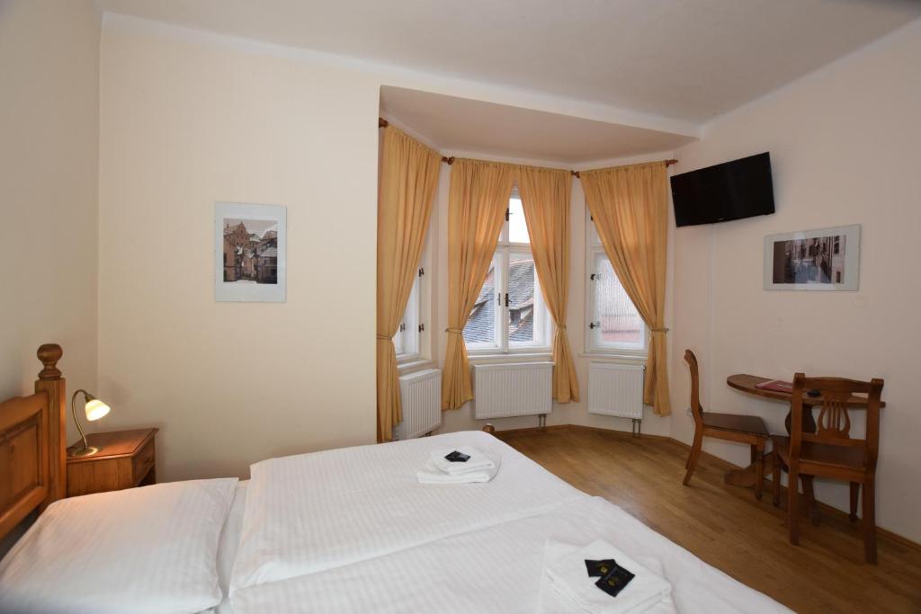 Pension Zámecká Apartmá - Castle Apartments - Resim 39