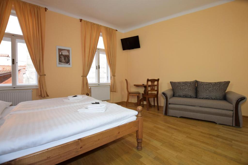 Pension Zámecká Apartmá - Castle Apartments - Resim 28