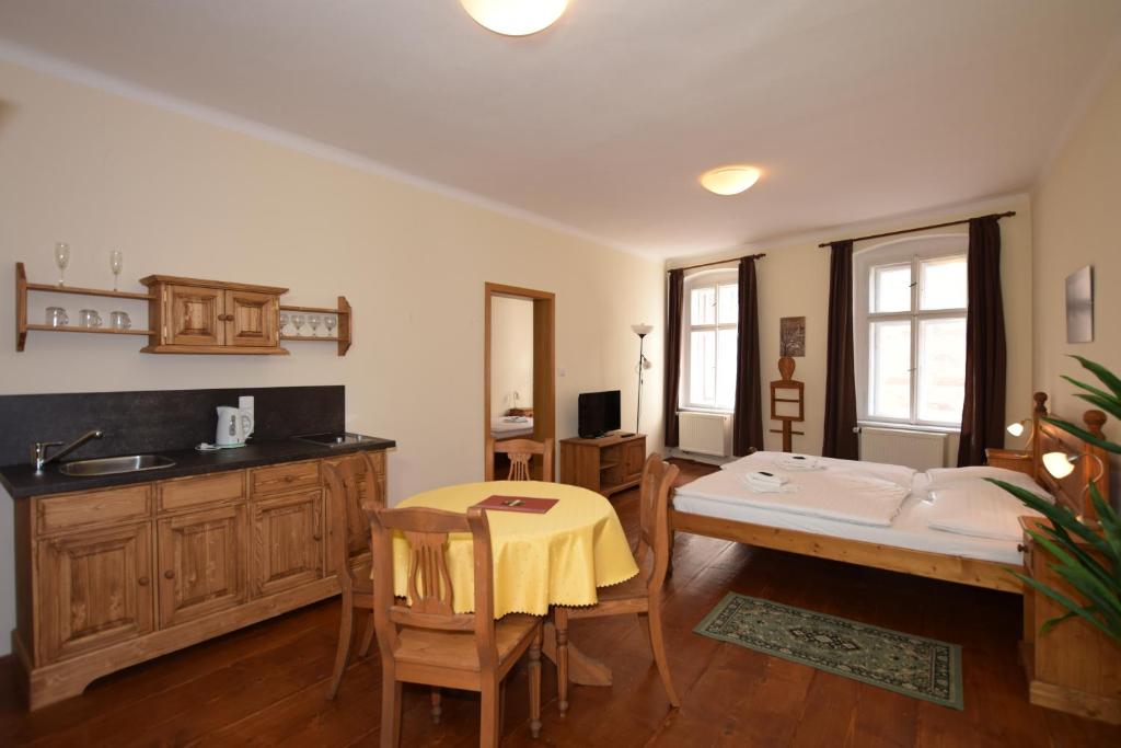 Pension Zámecká Apartmá - Castle Apartments - Resim 4