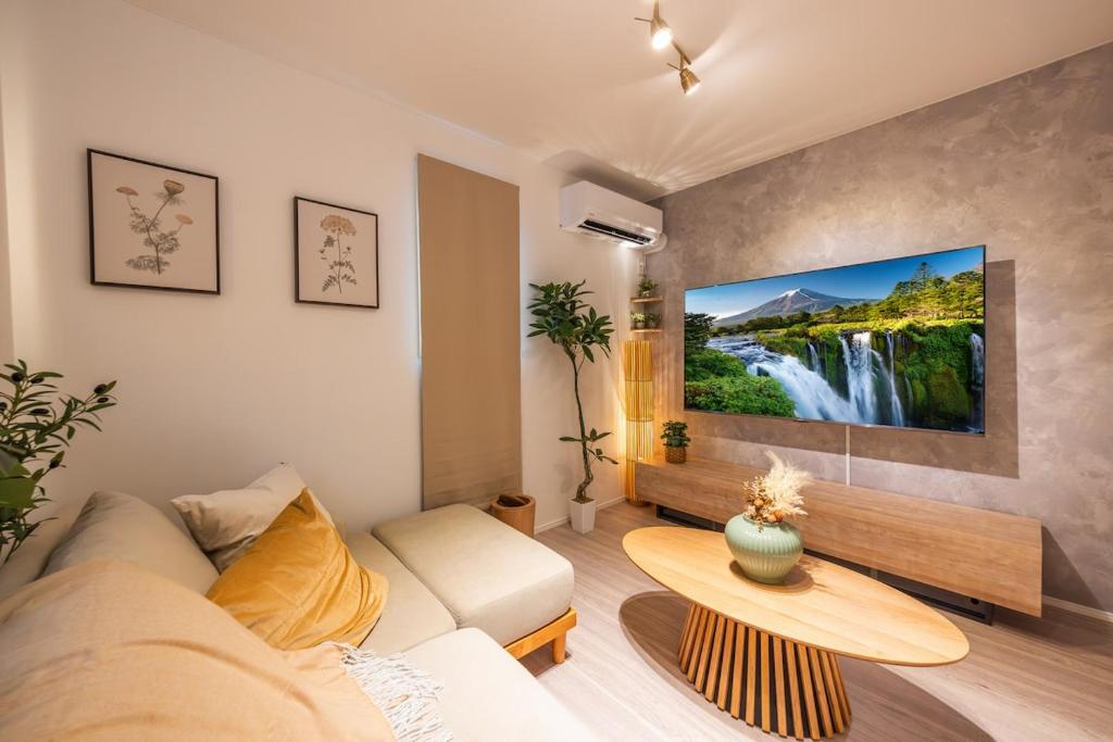 Newly built entire house, Up to 7 ppl, 9 mins walk from Kanamecho Station