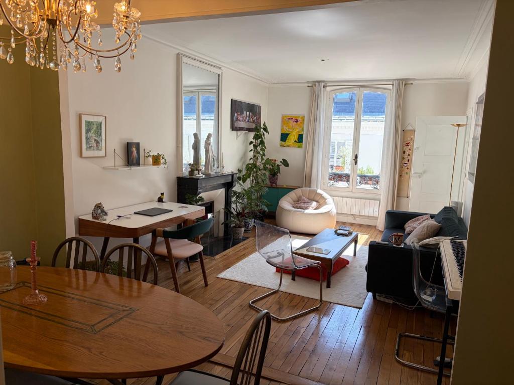 Charmant appartement quartier Trudaine-Martyrs calme et lumineux