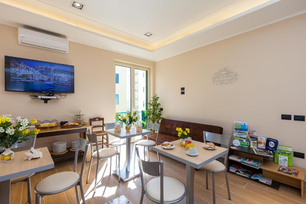 TV a/nebo společenská místnost v ubytování B&B Giacomino