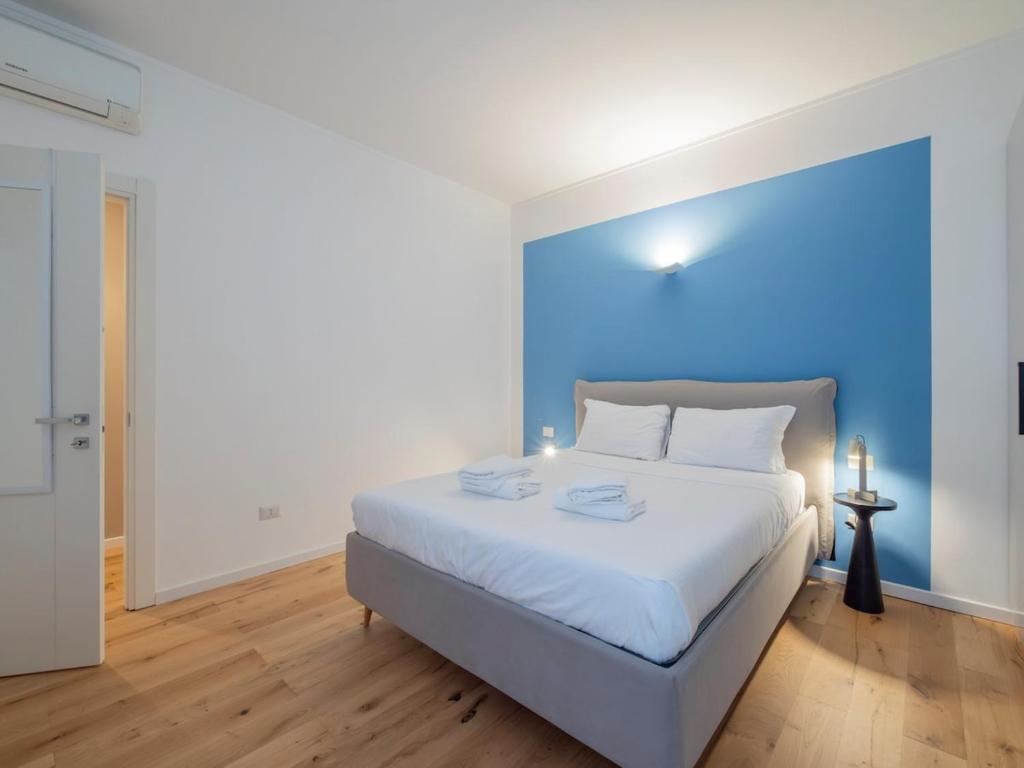 Xenia Milano - 2rooms apt in Via Breno 1