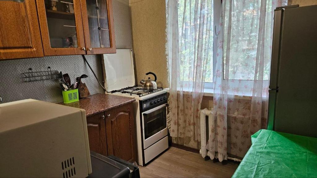 1ка на 2м поверхе возле Шалимова на 4 спальных места фото 4