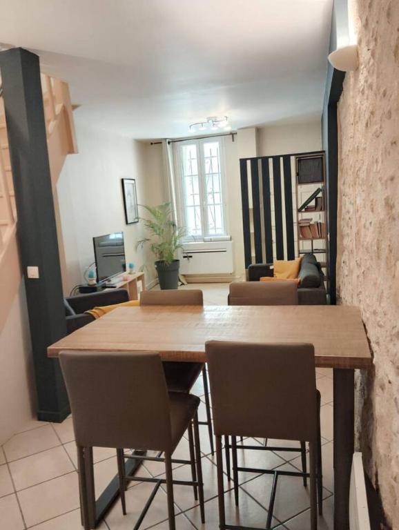 Maison Avignon Intramuros Clim Wifi 2 chambres Idéal Festival