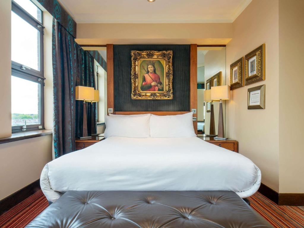 The Queen at Chester Hotel, BW Premier Collection - 