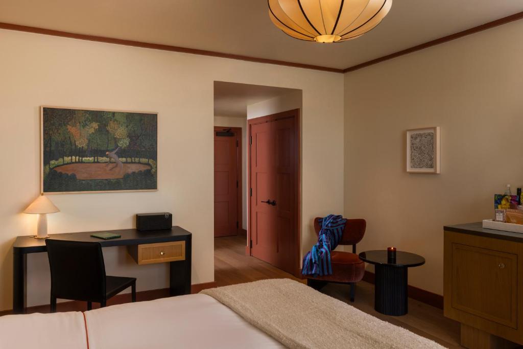 Hotel Daphne photo 5