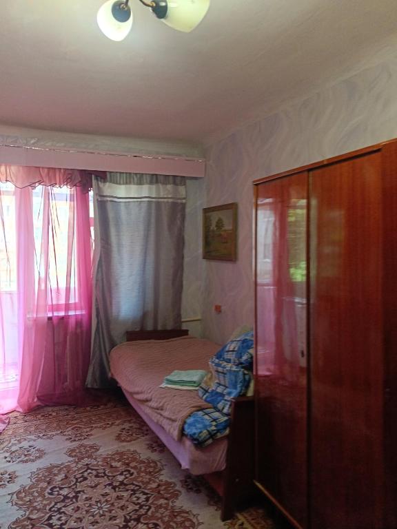 Квартира зі зручностями в центрі м Житомир фото 2