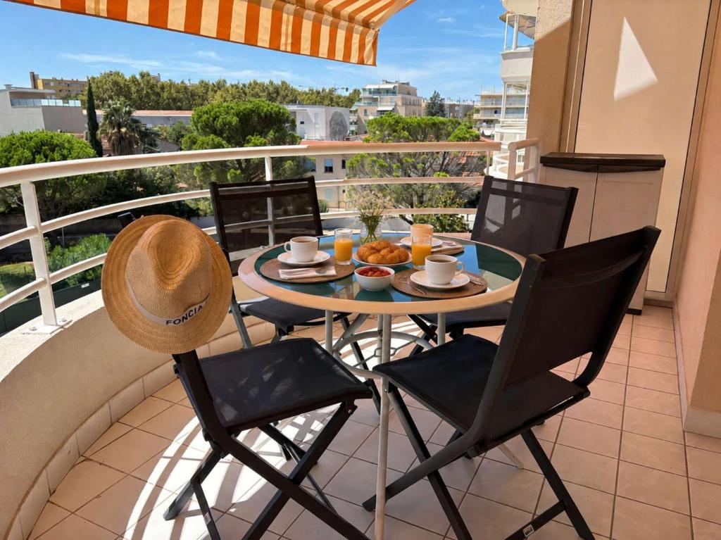 SR110-307 Appt 2 pièces 4 couchages ST RAPHAEL