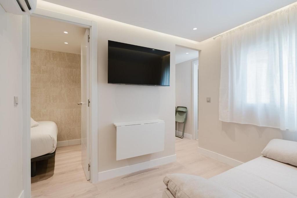 Apartment in the Heart of Malasaña