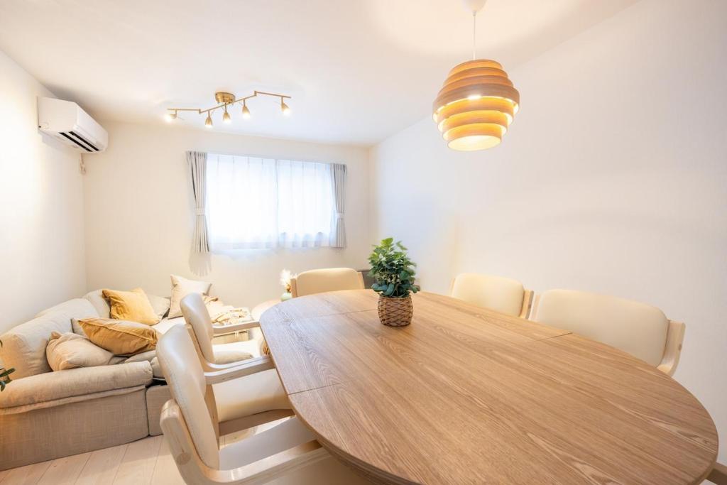 New Open, 4 mins walk from the station, 8 mins to Ueno, Newly built with a view of Skytree from the bedroom, Designer's House